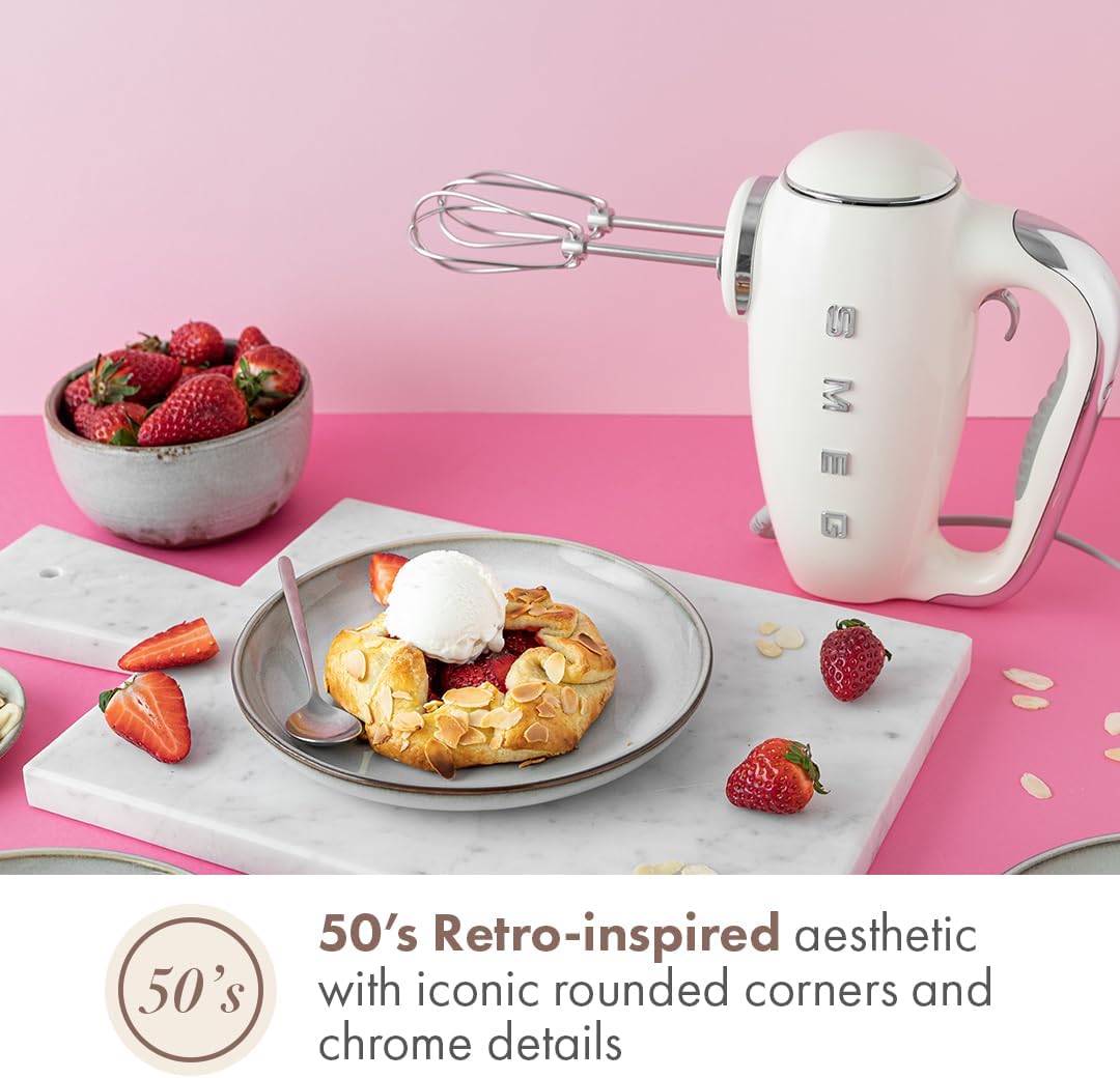 Batedeira Portátil SMEG Creme Retrô 9 Velocidades 220W Display LED Turbo Acessórios em Inox Bolsa de Armazenamento 110V