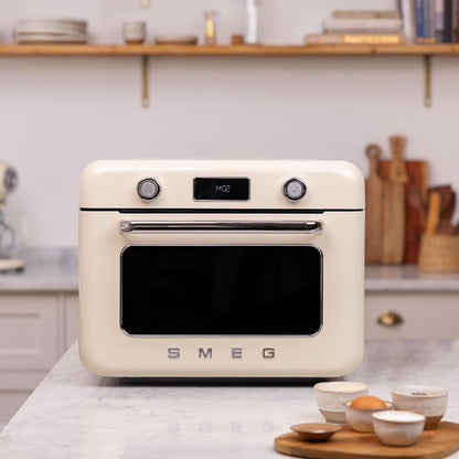 Forno Combinado de Bancada Retrô SMEG Creme 30L Ar Forçado Vapor e Air Fry 1800W 110V